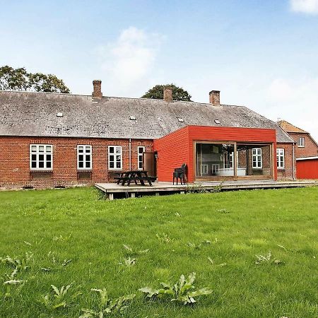 Holiday Home Astedvej エクステリア 写真